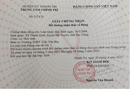 Một số giải pháp tăng cường công tác phát triển đảng viên từ đoàn viên ưu tú là học sinh Trường THPT Trần Văn Bảy