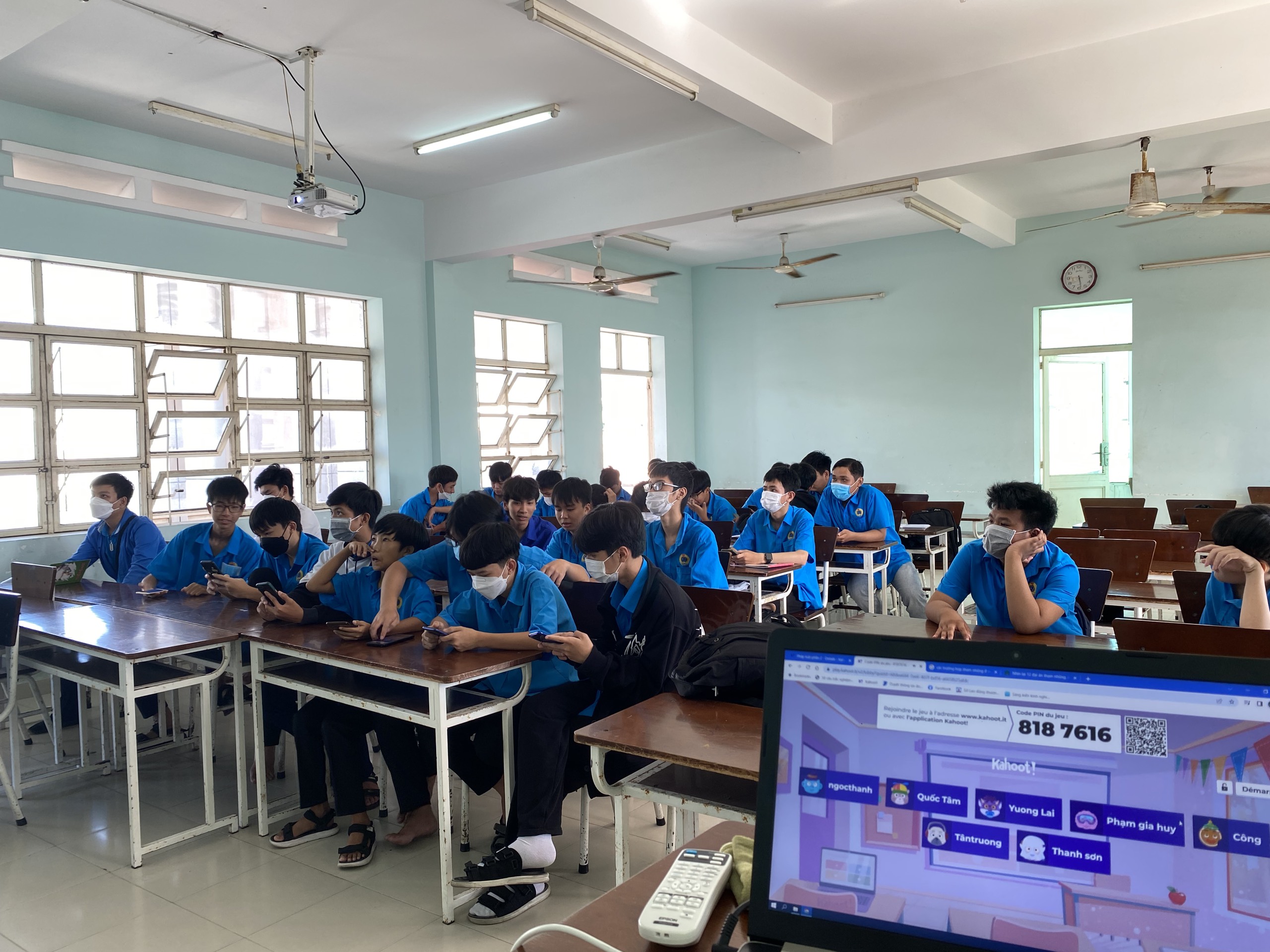 SỬ DỤNG KAHOOT TRONG ĐỔI MỚI PHƯƠNG PHÁP DẠY HỌC